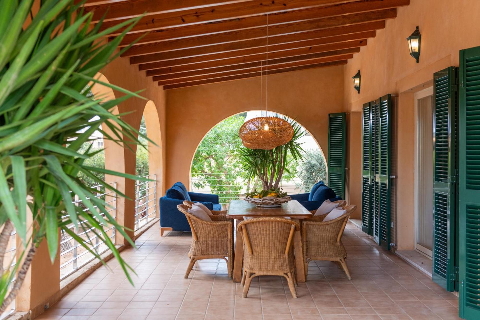 Paz Y Mar, Villa *